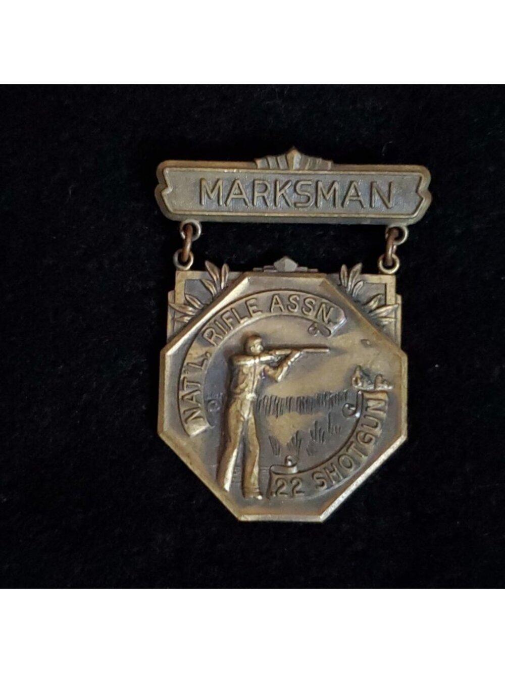 NRA National Rifle Assn .22 Marksman Medal Brooch Leavens Mfg Co